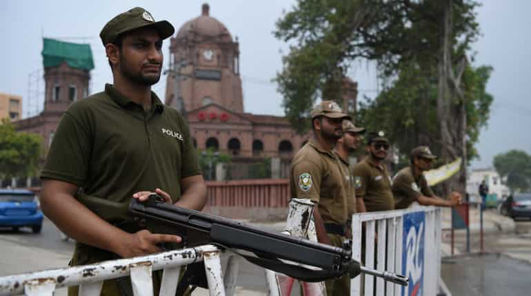 Pakistani military: 2 soldiers killed in militant attack