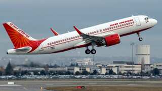 Video: Drunk Irish woman abuses Air India crew after being denied alcohol
