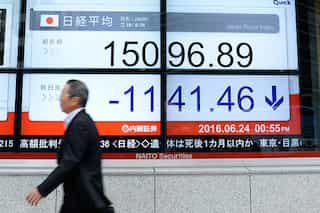 Hong Kong stocks plunge more than 5% after Brexit vote