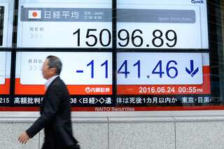 Hong Kong stocks plunge more than 5% after Brexit vote
