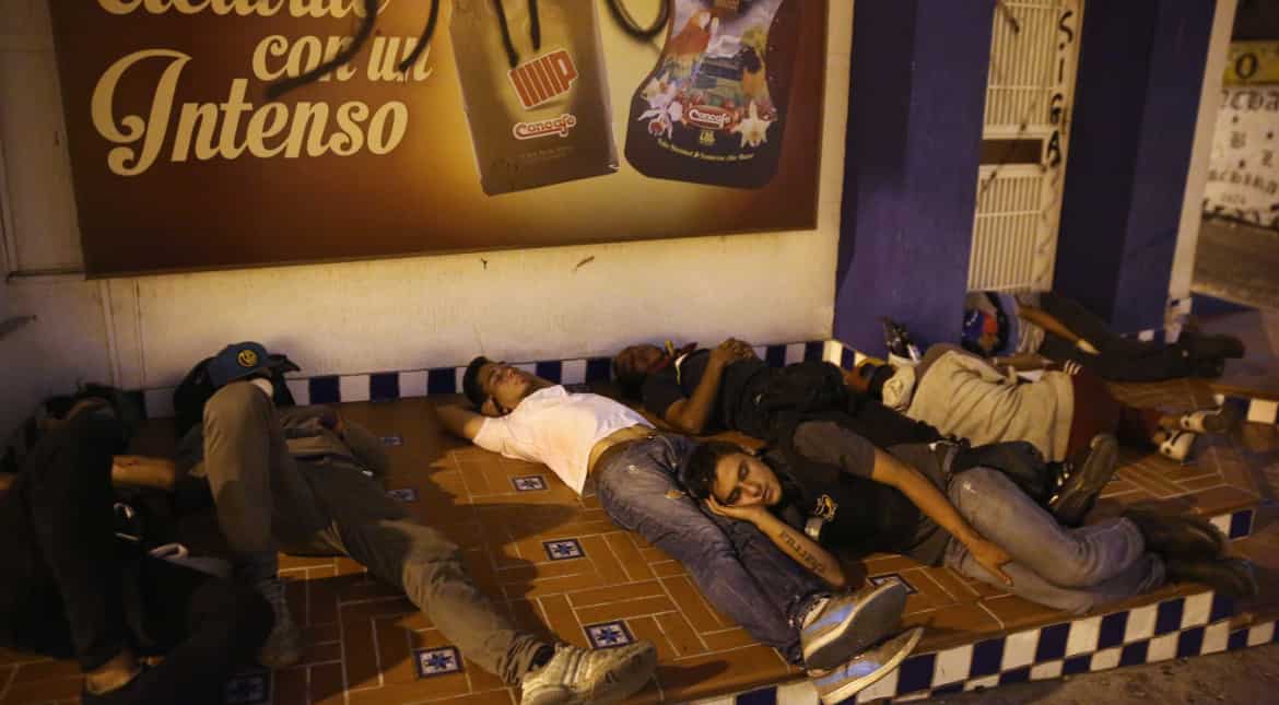Massive food imports to arrive in crisis-hit Venezuela