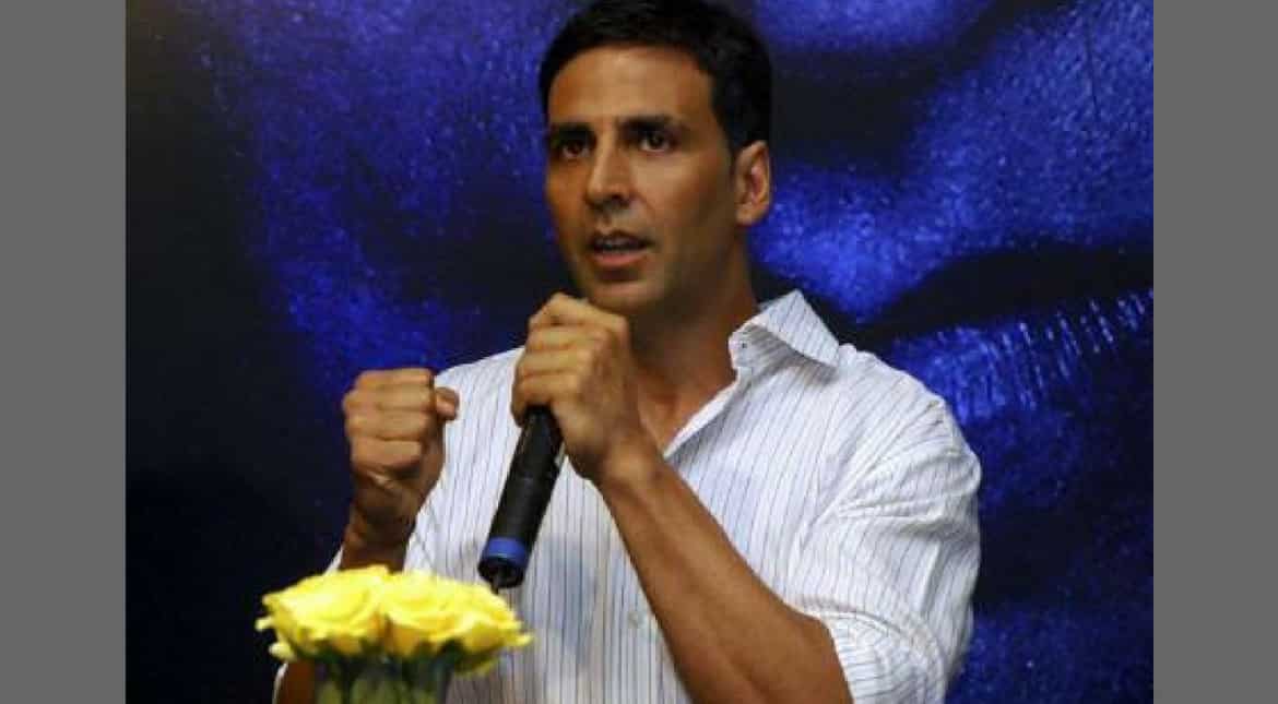 Akshay Kumar: I work with new directors because big directors don't take me