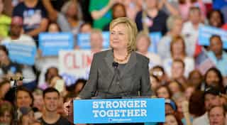 Clinton lead over Trump back to double digits: Poll