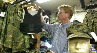 Colombian designer creates bulletproof fashion