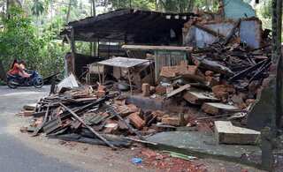 After UAE, flood-hit Kerala gets helping hand from Maldives