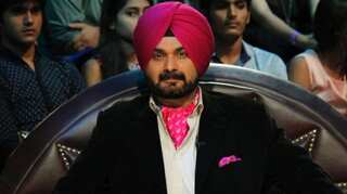 Sushma Swaraj reprimands Sidhu for hugging Pak Army Chief: Harsimrat Kaur Badal