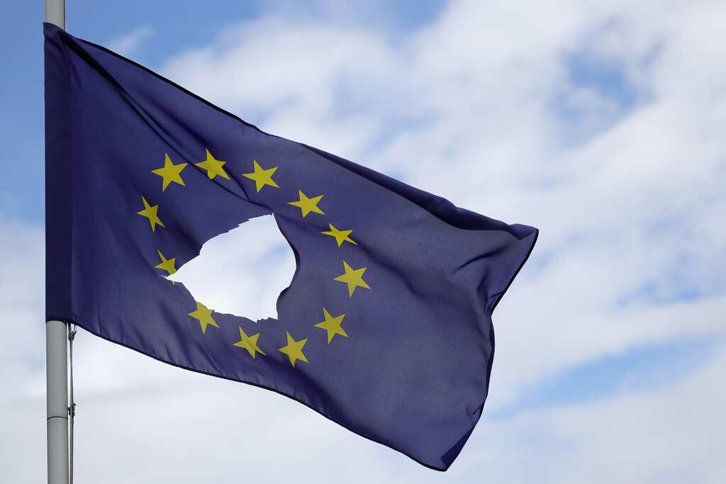 Over 2.5 million sign petition asking for second EU referendum