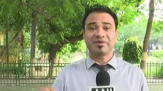 Gorakhpur child deaths: UP Chief Minister Yogi Adityanath lying, says Dr Kafeel Khan