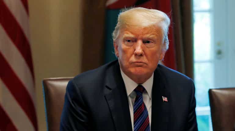 Trump moves to crack down on asylum seekers ahead of US elections