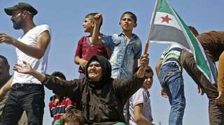 France issues arrest warrant against three Syrian intelligence officials