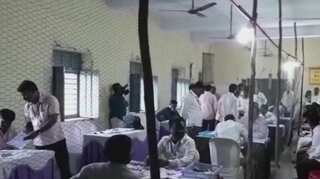 Karnataka urban body polls: Congress has slim lead over BJP