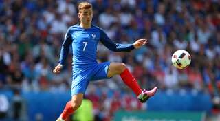 France enters Euro 2016 last eight with 2-1 win against Ireland