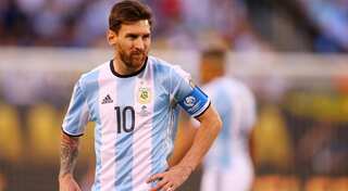 Argentina President urges Messi not to call it quits