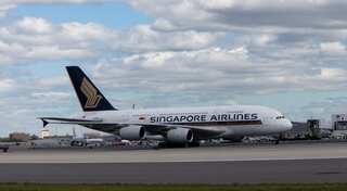 Singapore Airlines plane catches fire during emergency landing