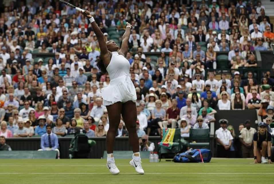 Serena puts on royal show for mum at Wimbledon, enters second round