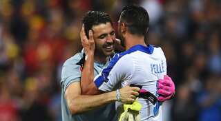 Scrappy Italy take Belgium down