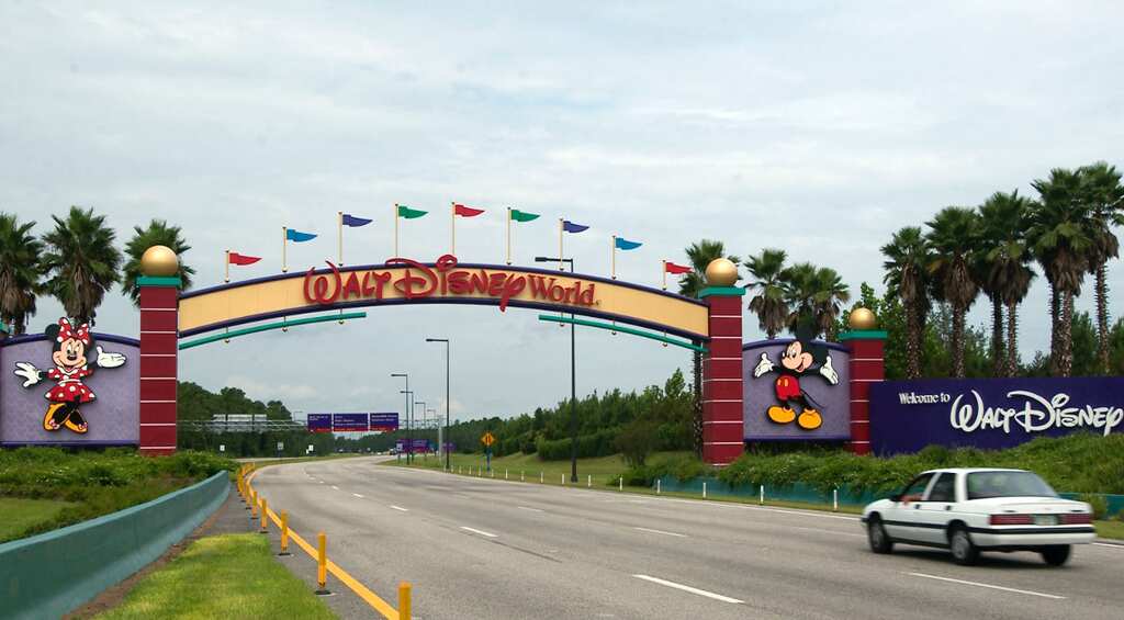 Search for child attacked by alligator at Walt Disney World Resort continues