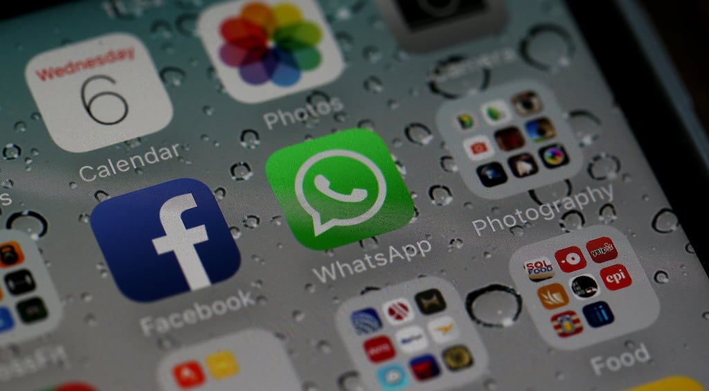 Social media makes us envious, leads to dissatisfaction with life, says book