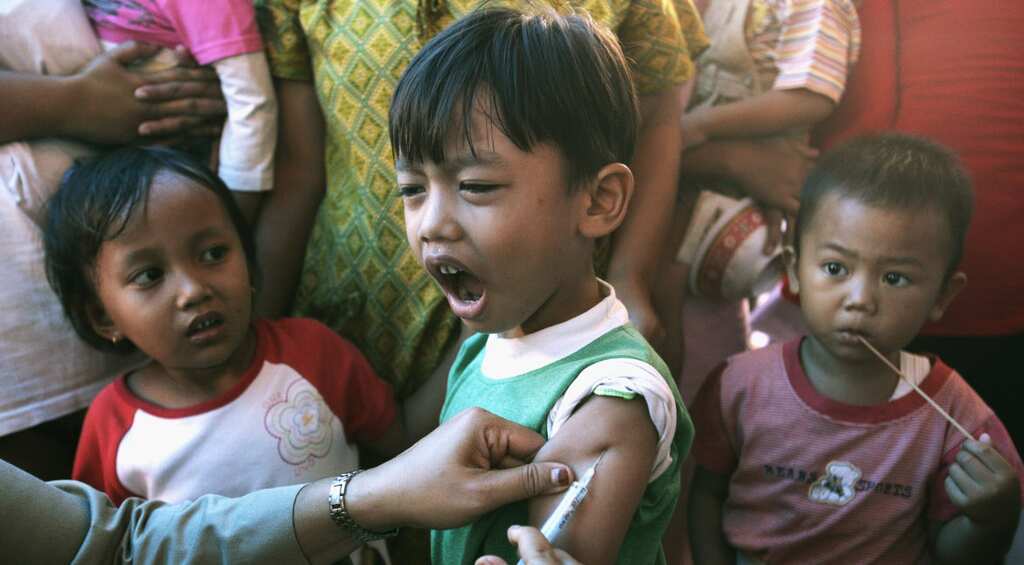 Decade-long counterfeit vaccine scam scares Indonesian parents