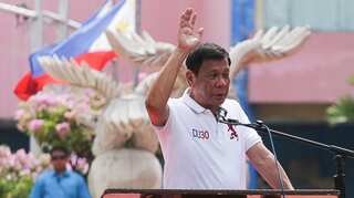 Duterte to be sworn in as Philippine president, launch war on crime