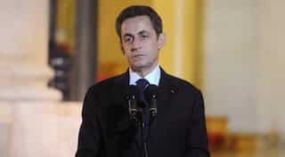 Sarkozy sets up French presidential bid by quitting party role