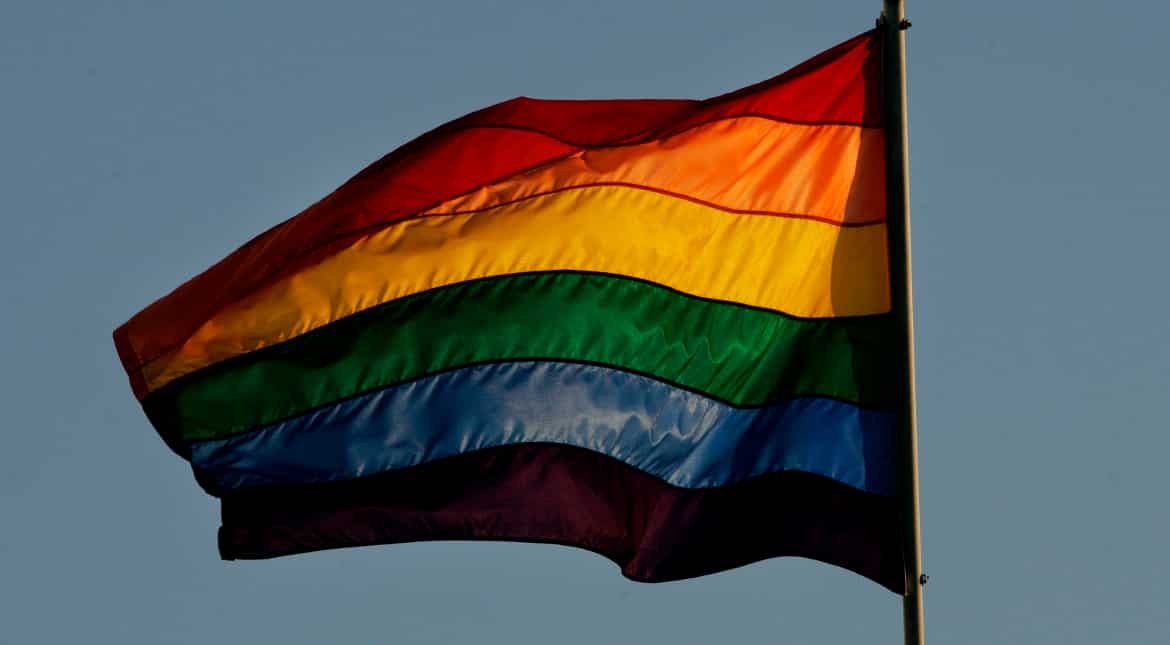 Singapore dumps gay sex ban but constitutional amendment worries activists Singapore dumps gay sex ban but constitutional amendment worries activists