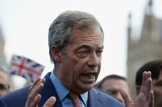 UKIP leader Nigel Farage says he will step down after Brexit victory