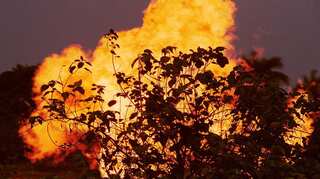 Military confirms fresh sabotage of oil facilities in Nigeria, production hit