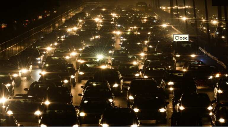 12 in Indonesia die in 20 km-long, three-day traffic jam