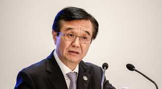 China vows to act with G20 partners to boost world trade