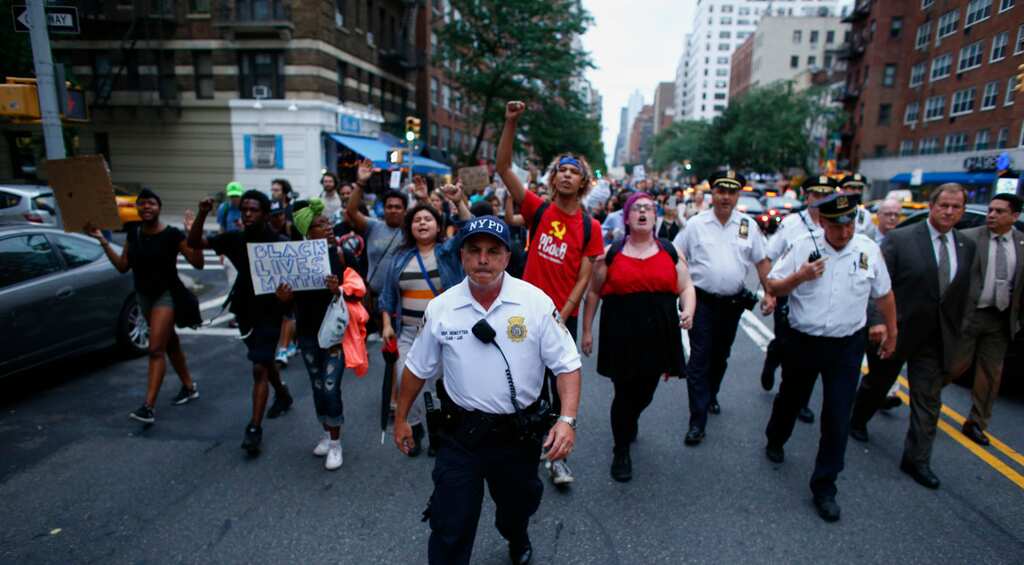 Protests in US cities as Dallas shooting rocks race relations