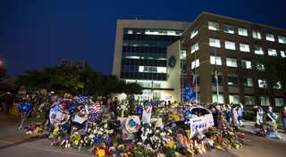 Dallas police headquarters on security alert after threat