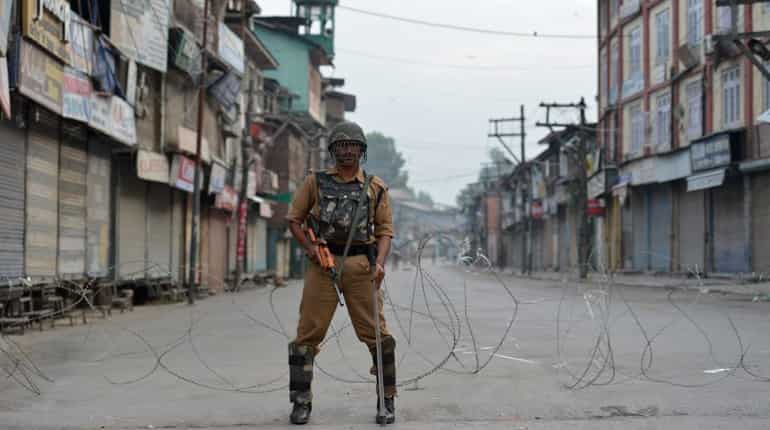 95% police stations in India using CCTNS software to track criminals: Govt