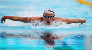 Dutch swimmer Dekker wins race to Rio after cancer surgery