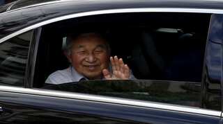 Japan emperor intends to abdicate 'in a few years': NHK