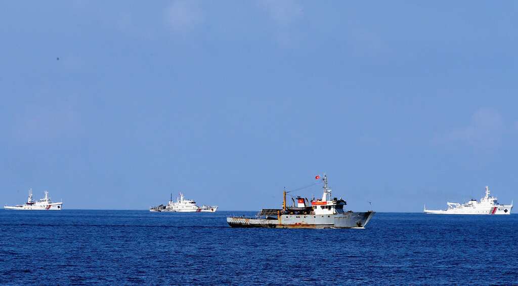 China stock investors bet on South China Sea territorial dispute
