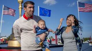 Swimmer Michael Phelps gets married: Reports