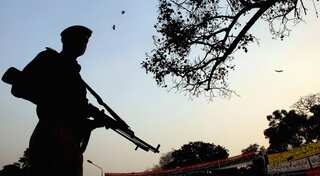 Kashmir: Cop goes missing with rifle, suspected to have deserted police