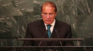 Pakistan suspends information minister over leaked media report