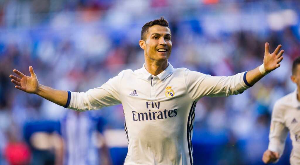 Ronaldo hat-trick extends Real Madrid's La Liga lead
