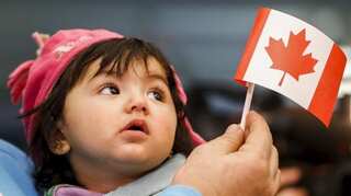 Canada: Immigration target for 2017 set at 300,000 people