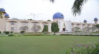 Pak likely to pull out 4 high commission staffers from India: Report
