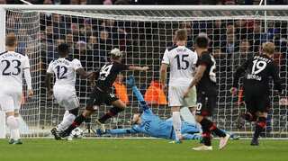 Champions League: Kampl's second-half goal gives Leverkusen 1-0 victory at Tottenham