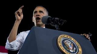 US election: Obama asks crowd to respect elderly Trump supporter, Trump derides him