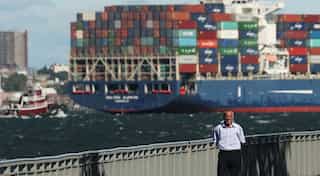 Chinese exports drop for 7th straight month in October
