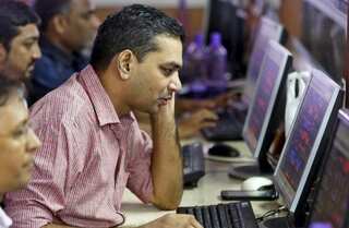 India: Sensex crashes, falls more than 1,500 points