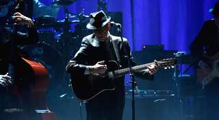 Hey, that's no way to say goodbye: Cohen dead at 82