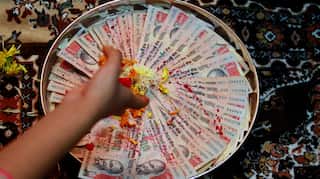 India's rupee demonetisation: ATMs run dry to worsen cash chaos