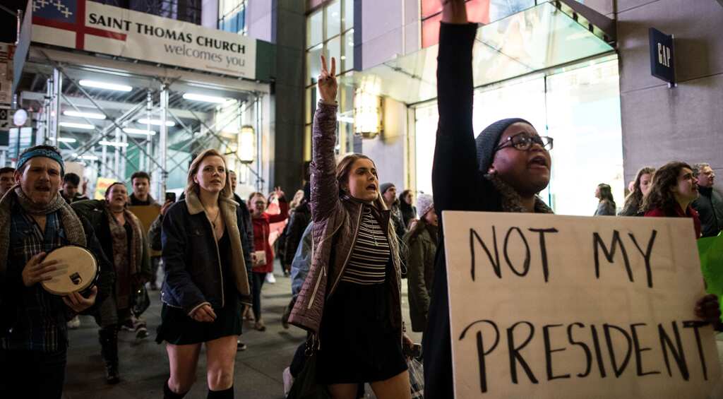 New Yorkers rally to support Muslims during Trump's presidency