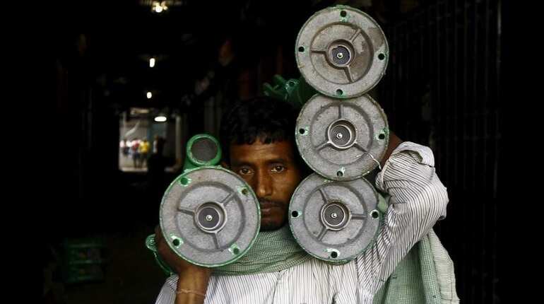 Moody's affirms India's rating, says reforms yet to produce results